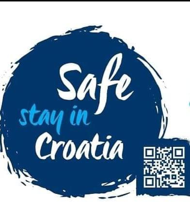 Hotel Central Славонски брод Екстериор снимка
